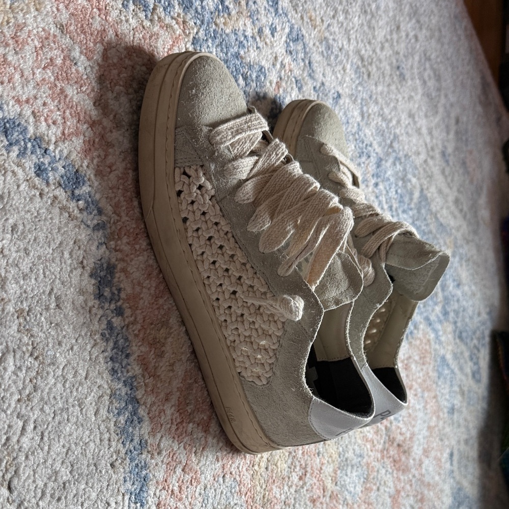 P448 Women's White and Gray Sneakers